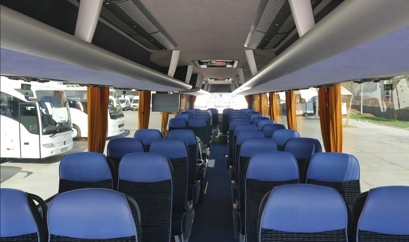 Italy: Coaches booking in Lombardy in Lombardy and Como